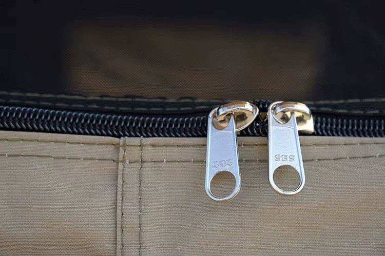 Double zipper