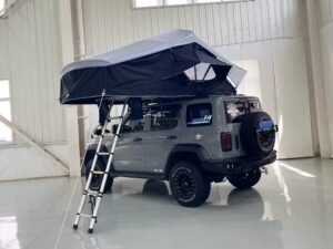 Foldable soft shell rooftop tent with aluminum telescopic ladder