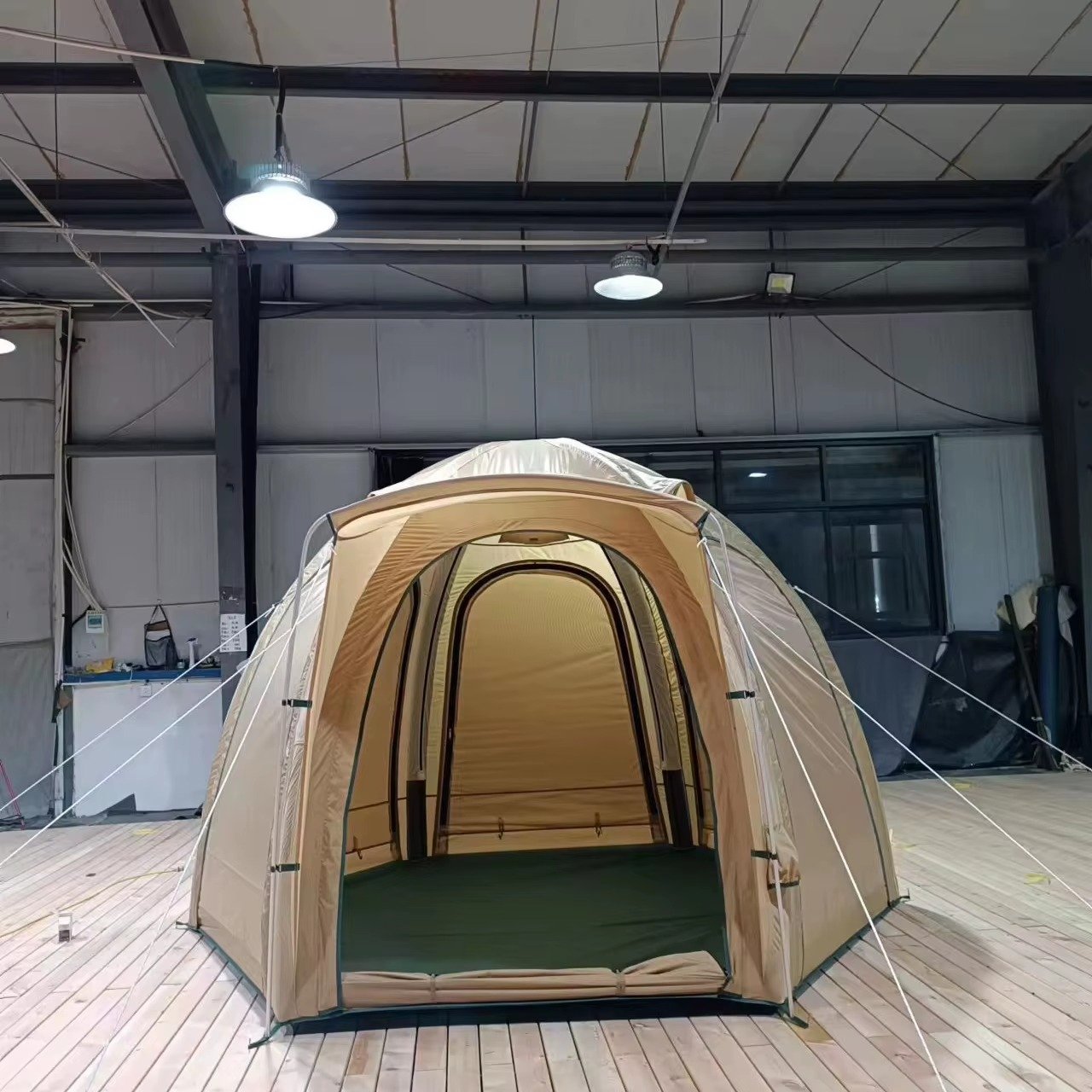 Luxury Inflatable Cotton Camping Tent for 3–4 People, 4-Season Family Outdoor Tent, 300 × 210 × 200 cm